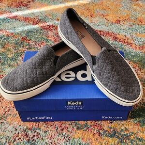 Keds Womans Gray Slip-On Shoes